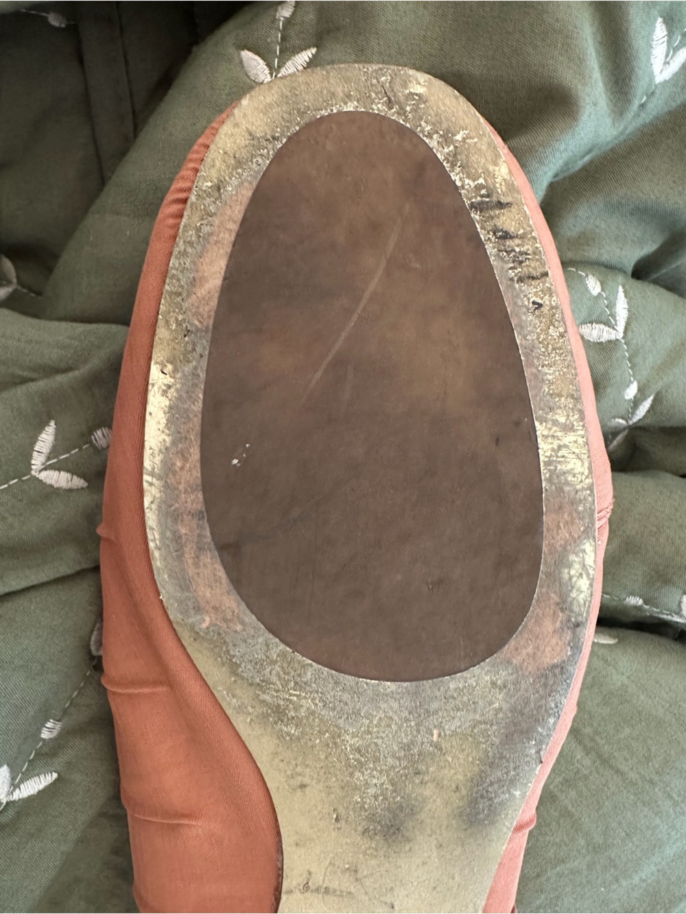 Size 10 - Women's Ballet Flats in Peachy Coral Pleated Fabric - Picture 7 of 10